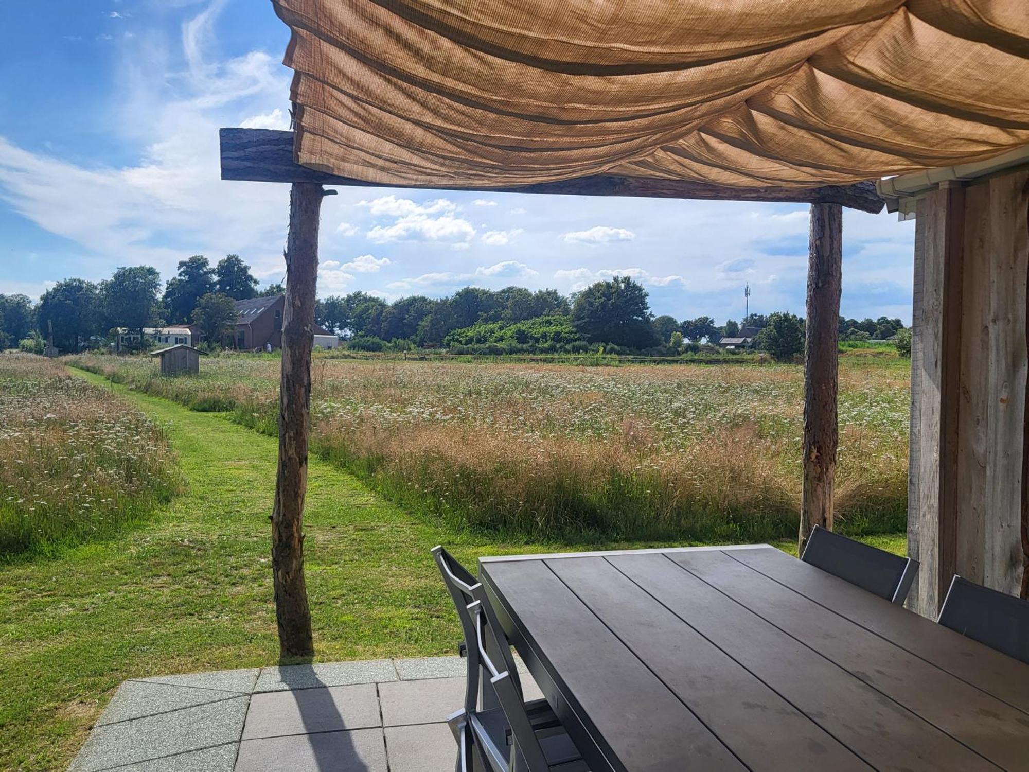 Hoeve Twente - De Buizerd Villa Heythuysen Exterior foto